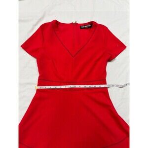 Womens Karl Lagerfeld Short-Sleeved Dress in Size 2